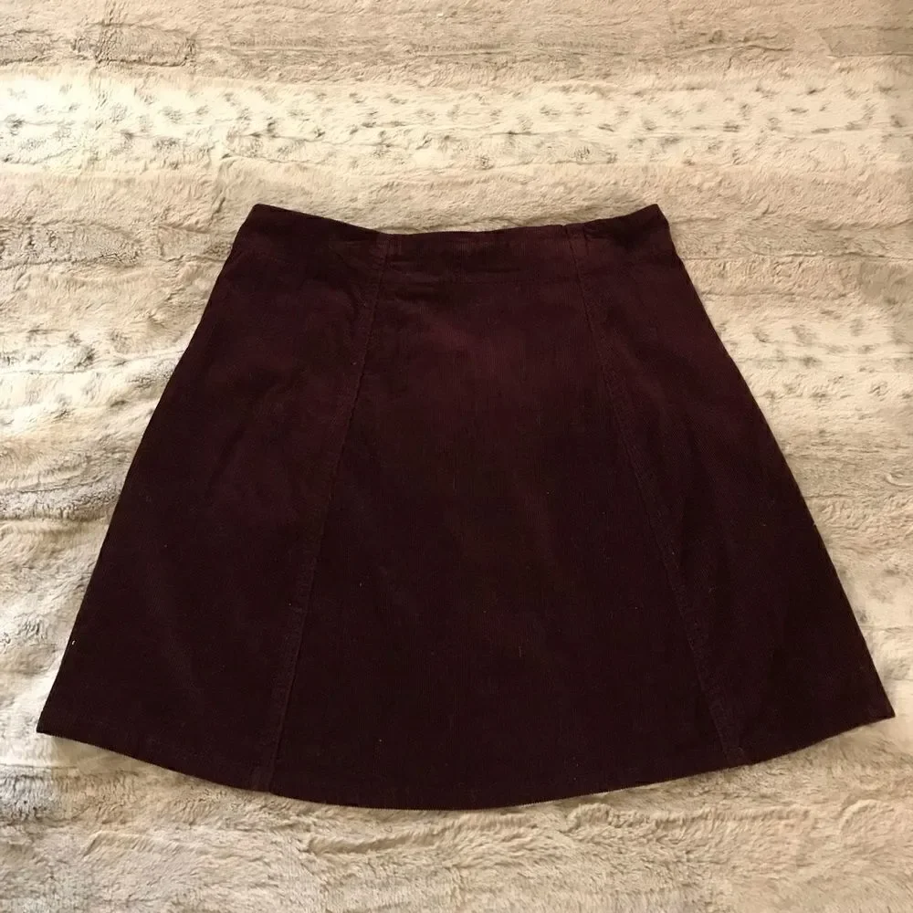 : : Xhilaration 90s Corduroy A Line Mini Skirt : :